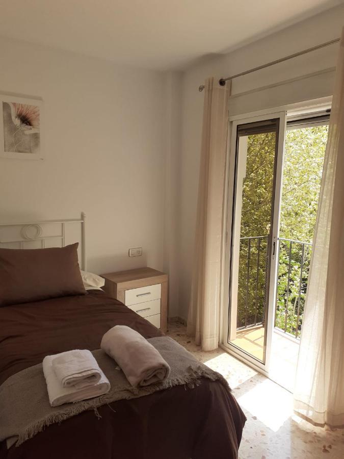 Apartamentos Pinos Genil Dış mekan fotoğraf